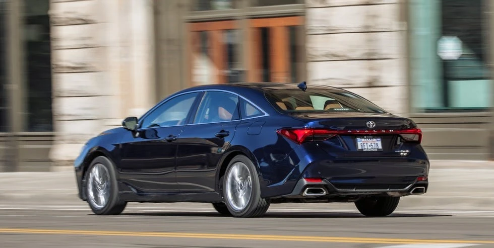 used Toyota Avalon transmission